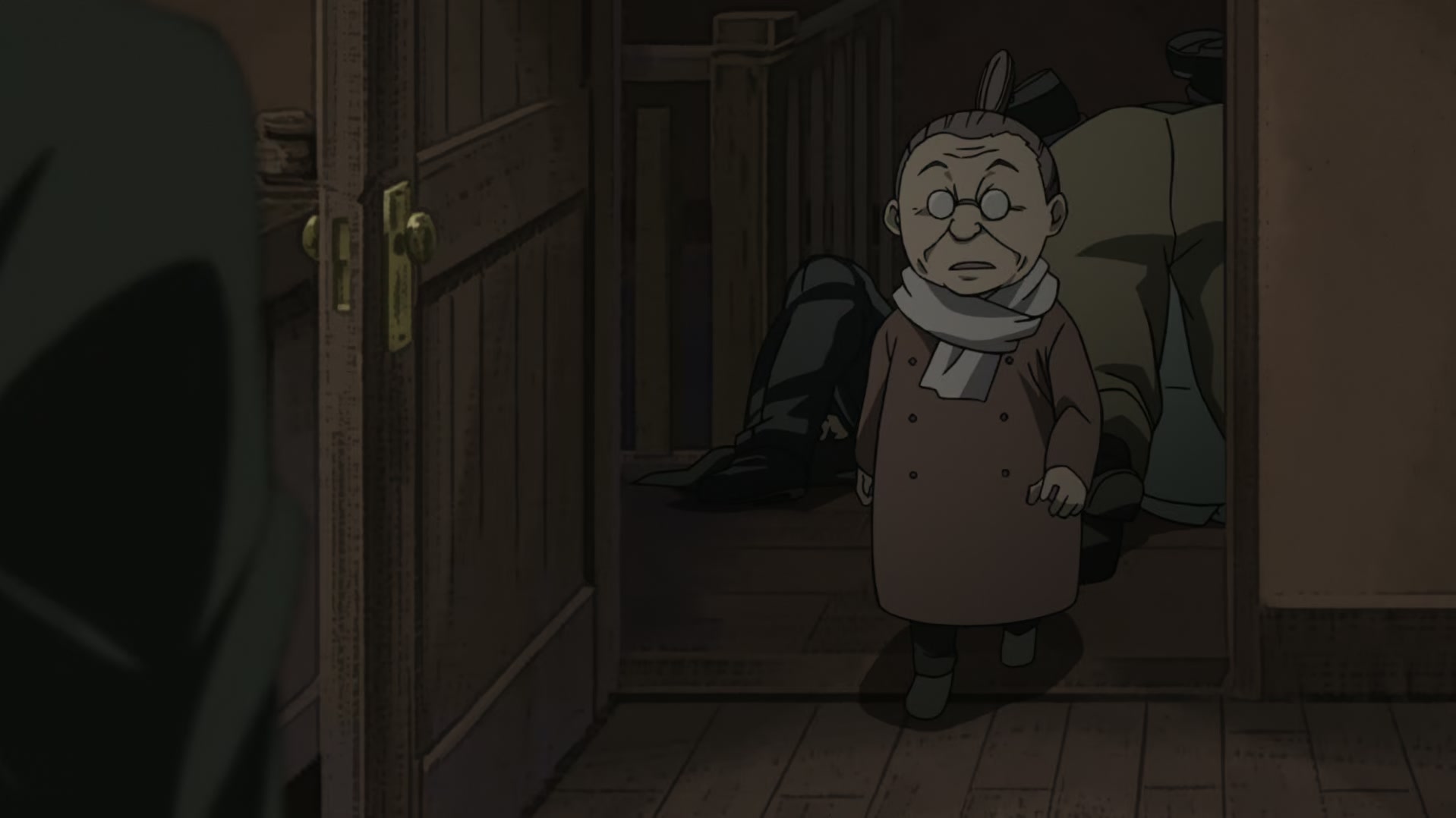 Fullmetal Alchemist: Brotherhood Ep 46: Looming Shadows @ 00:06:11