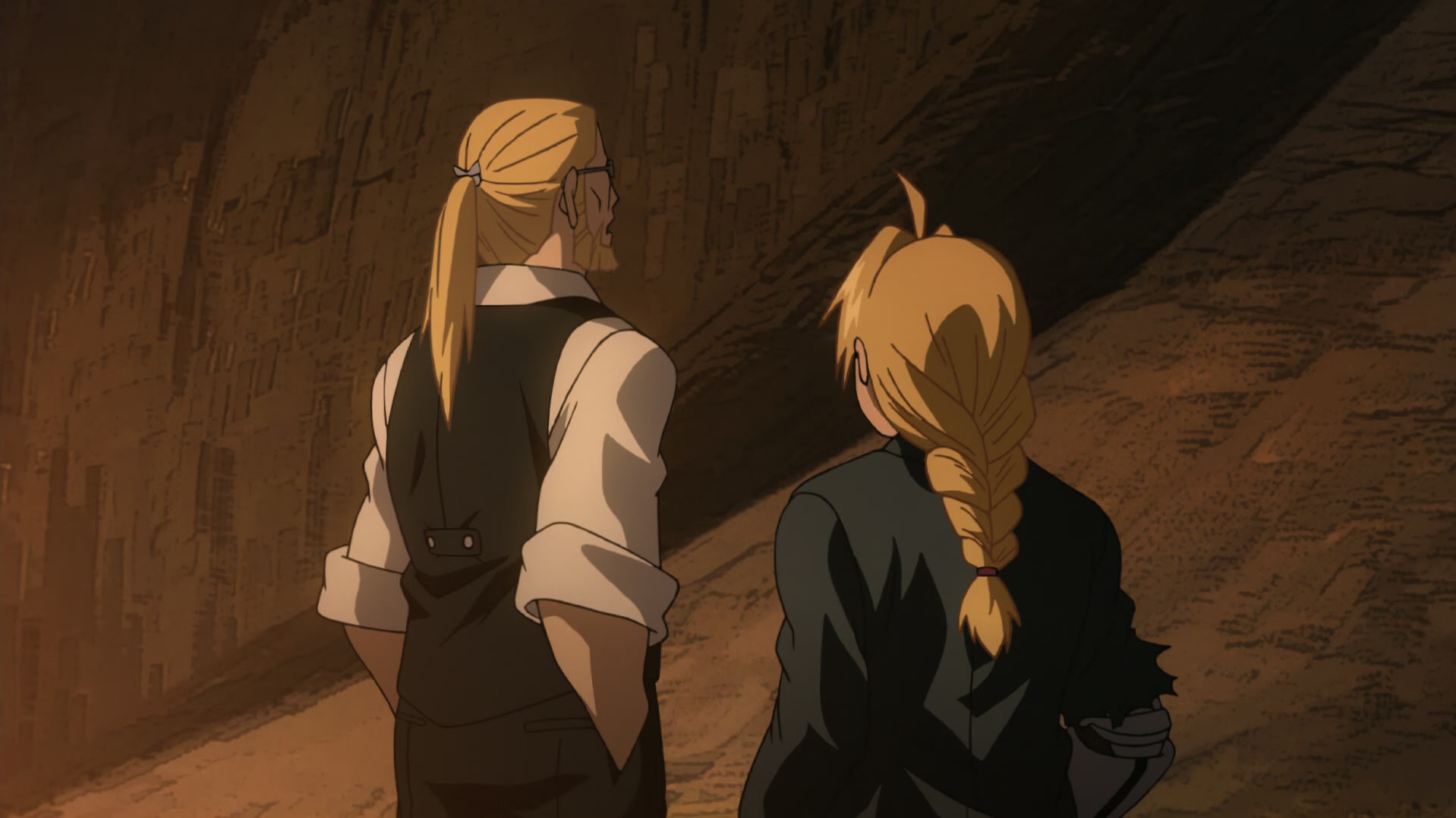 Fullmetal Alchemist: Brotherhood Ep 49: Filial Affection @ 00:10:30