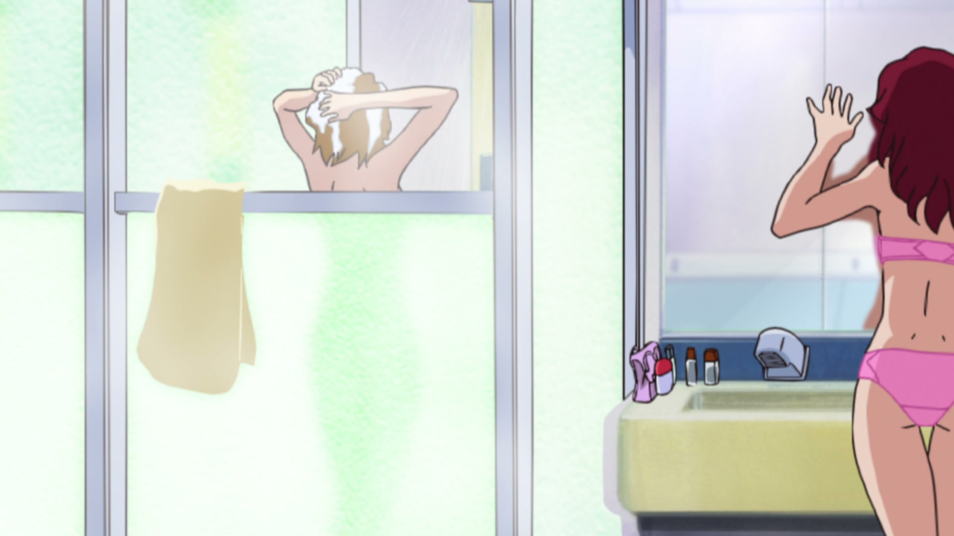 Mobile Suit Gundam SEED Ep 9: The Fading Light @ 00:04:22
