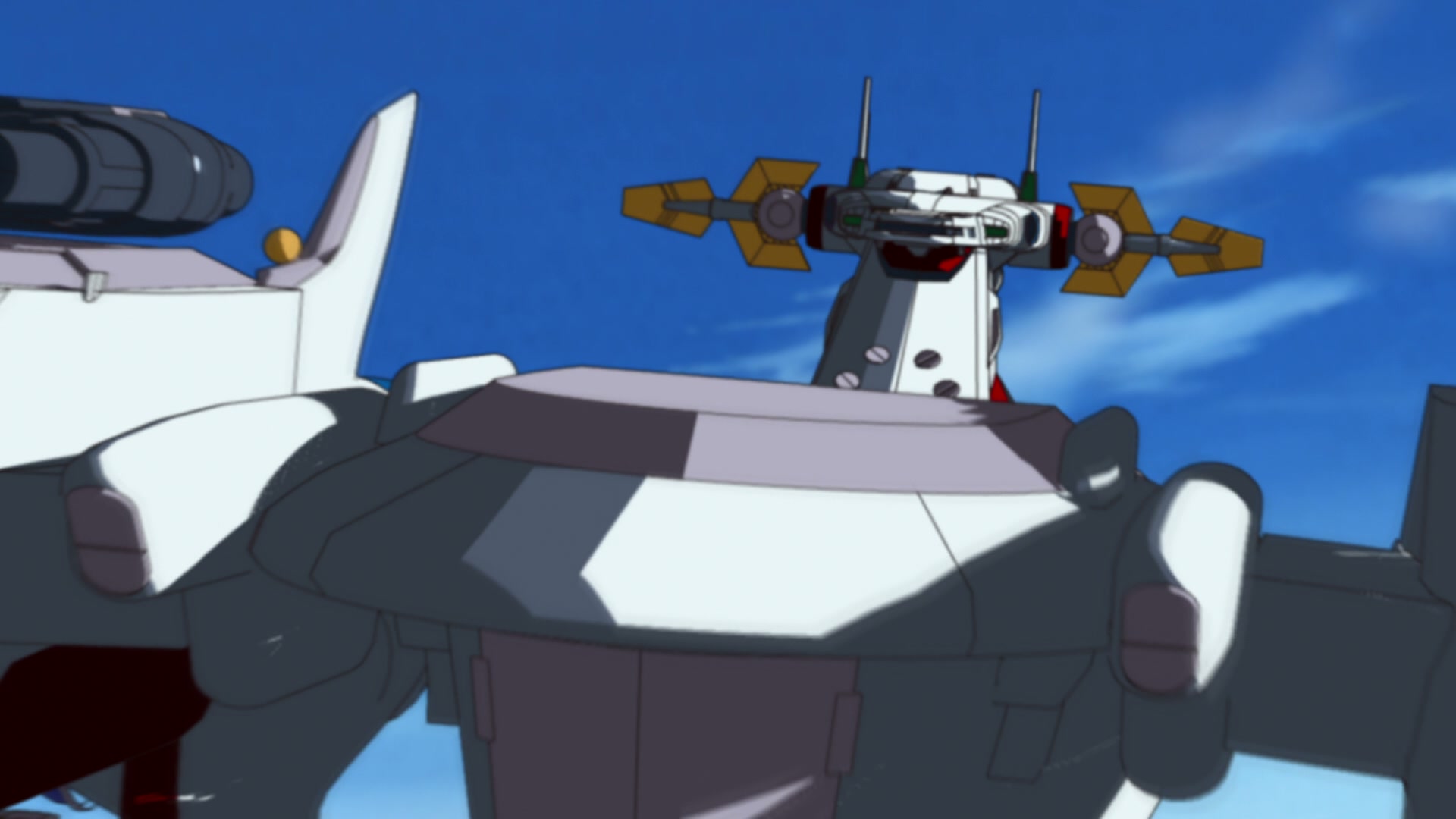 Mobile Suit Gundam SEED Ep 21: The End of the Sand Dust @ 00:18:50