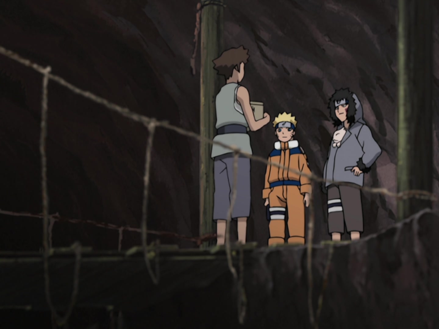 Naruto Ep 208: The Weight of the Prized Artifact! @ 15:32