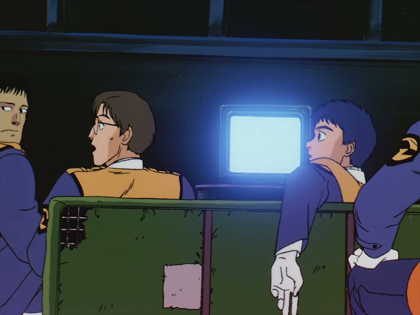Patlabor: The TV Series Ep 6: The Tower: SOS @ 00:02:38