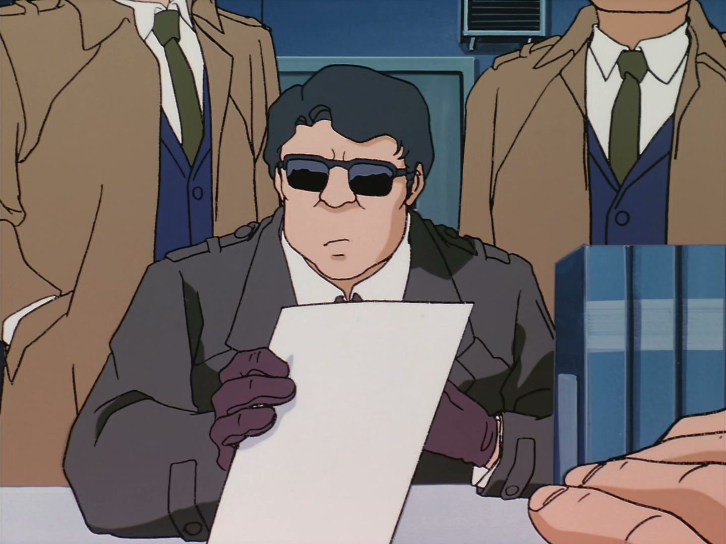 Patlabor: The TV Series Ep 9: Red Labor Landing @ 00:06:36