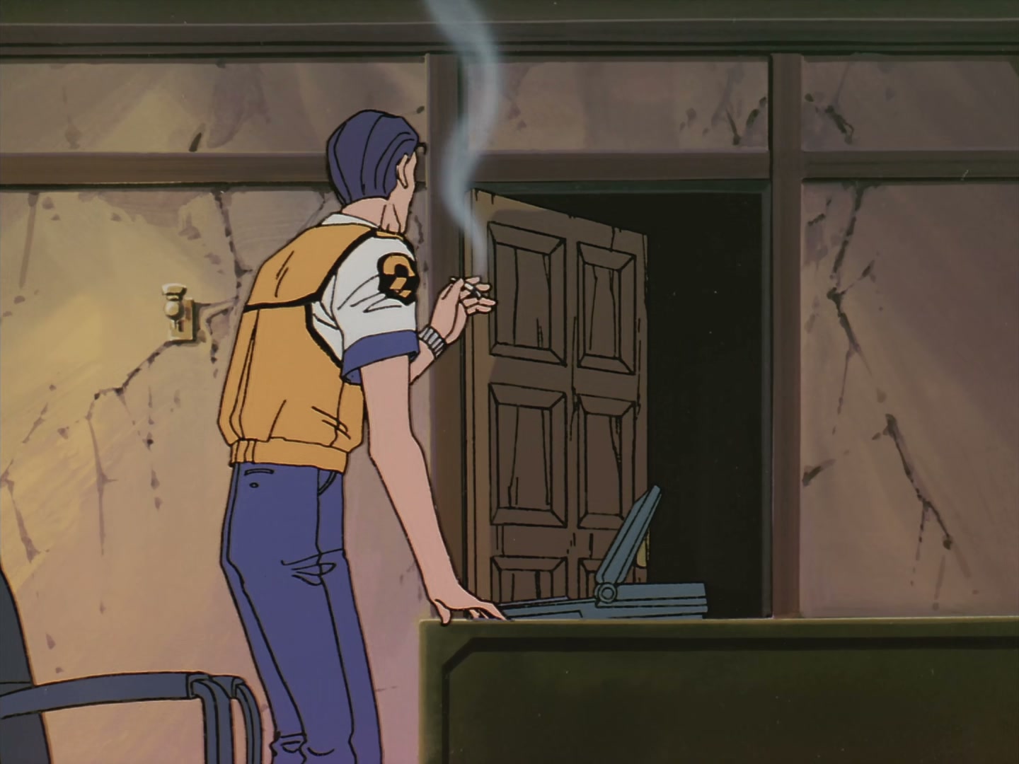 Patlabor: The TV Series Ep 27: A Calling Voice in the Dark @ 00:09:24