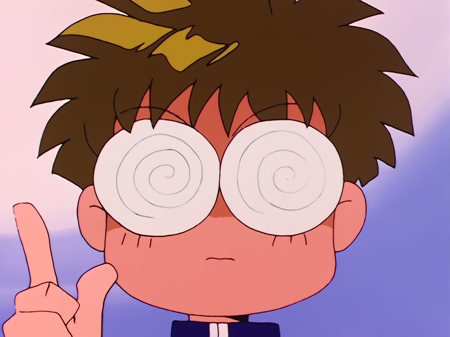 Sailor Moon Ep 1: The Crybaby Usagi's Magnificent Transformation @ 00:05:06