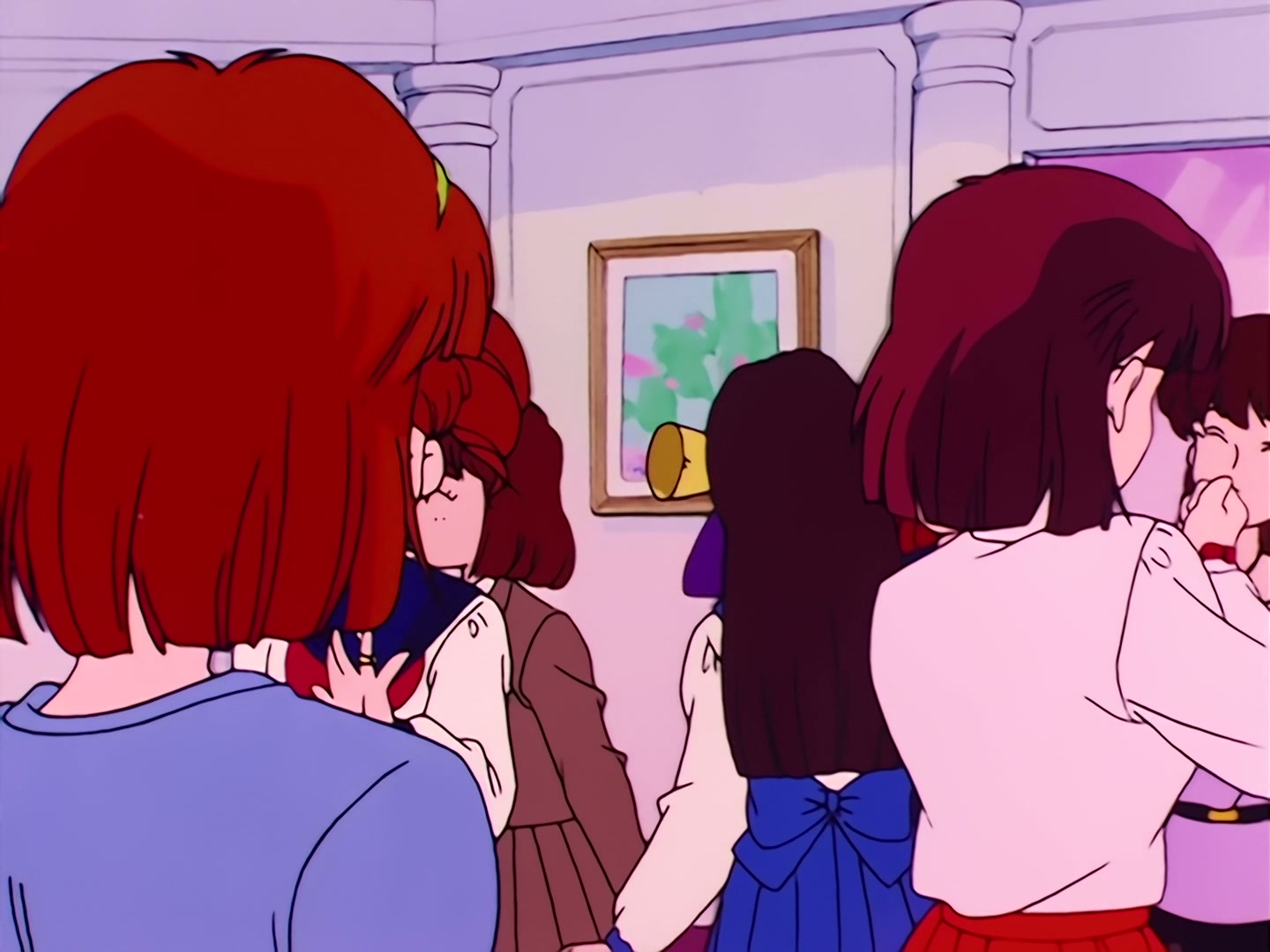 Sailor Moon Ep 1: The Crybaby Usagi's Magnificent Transformation @ 00:07:16