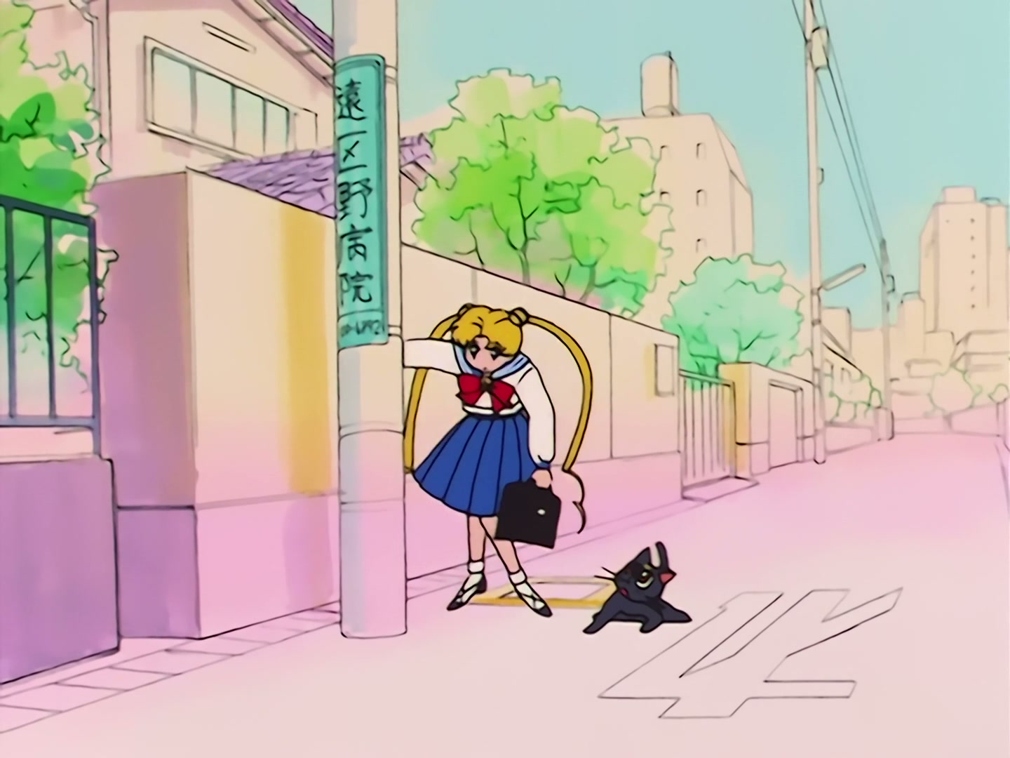 Sailor Moon Ep 8: Is the Genius Girl a Monster? Brainwashing School of Terror @ 00:13:46