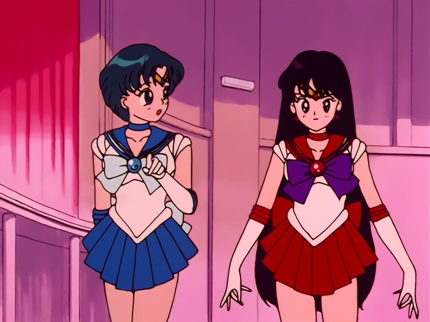 Sailor Moon Ep 12: I Want a Boyfriend Too! A Trap on a Luxury Cruise Ship @ 00:19:11