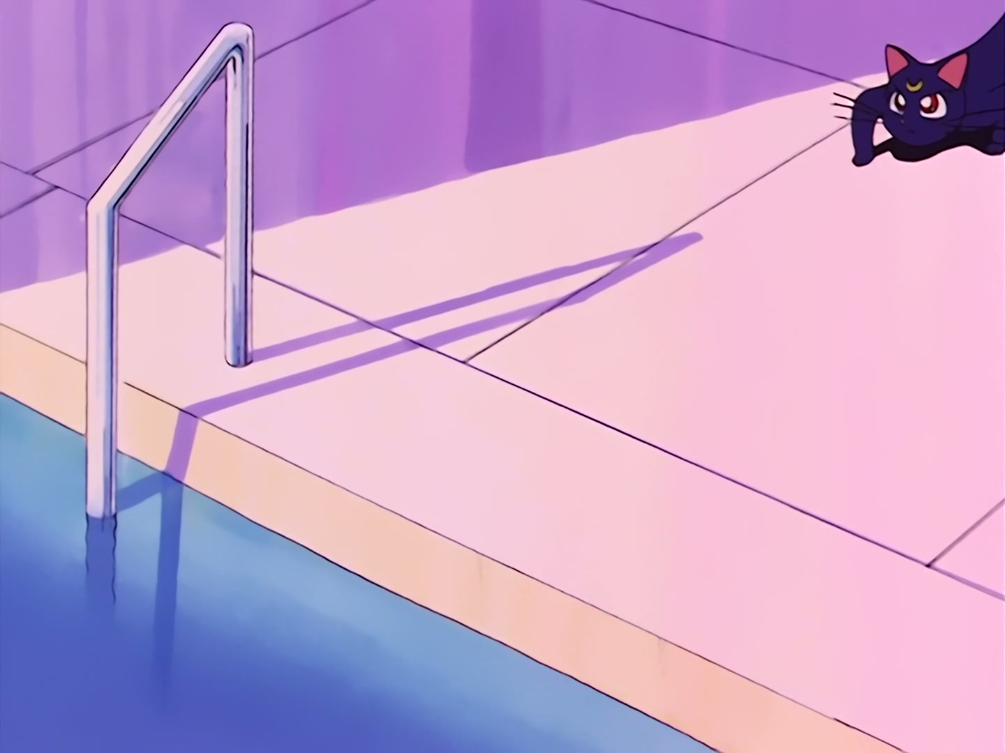 Sailor Moon Ep 17: Is Usagi a Model? The Focus of the Monster Camera @ 00:11:45