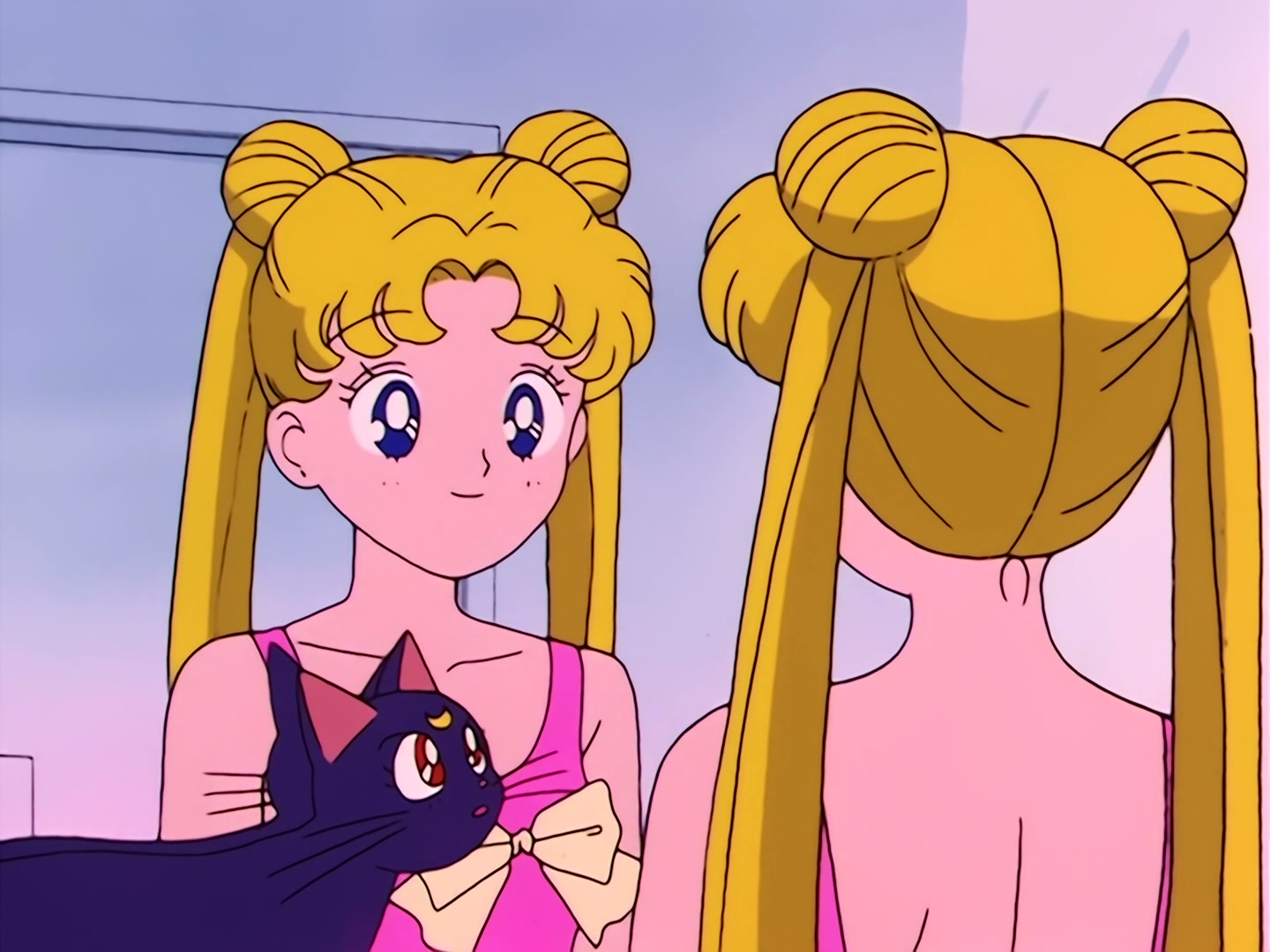 Sailor Moon Ep 17: Is Usagi a Model? The Focus of the Monster Camera @ 00:12:37