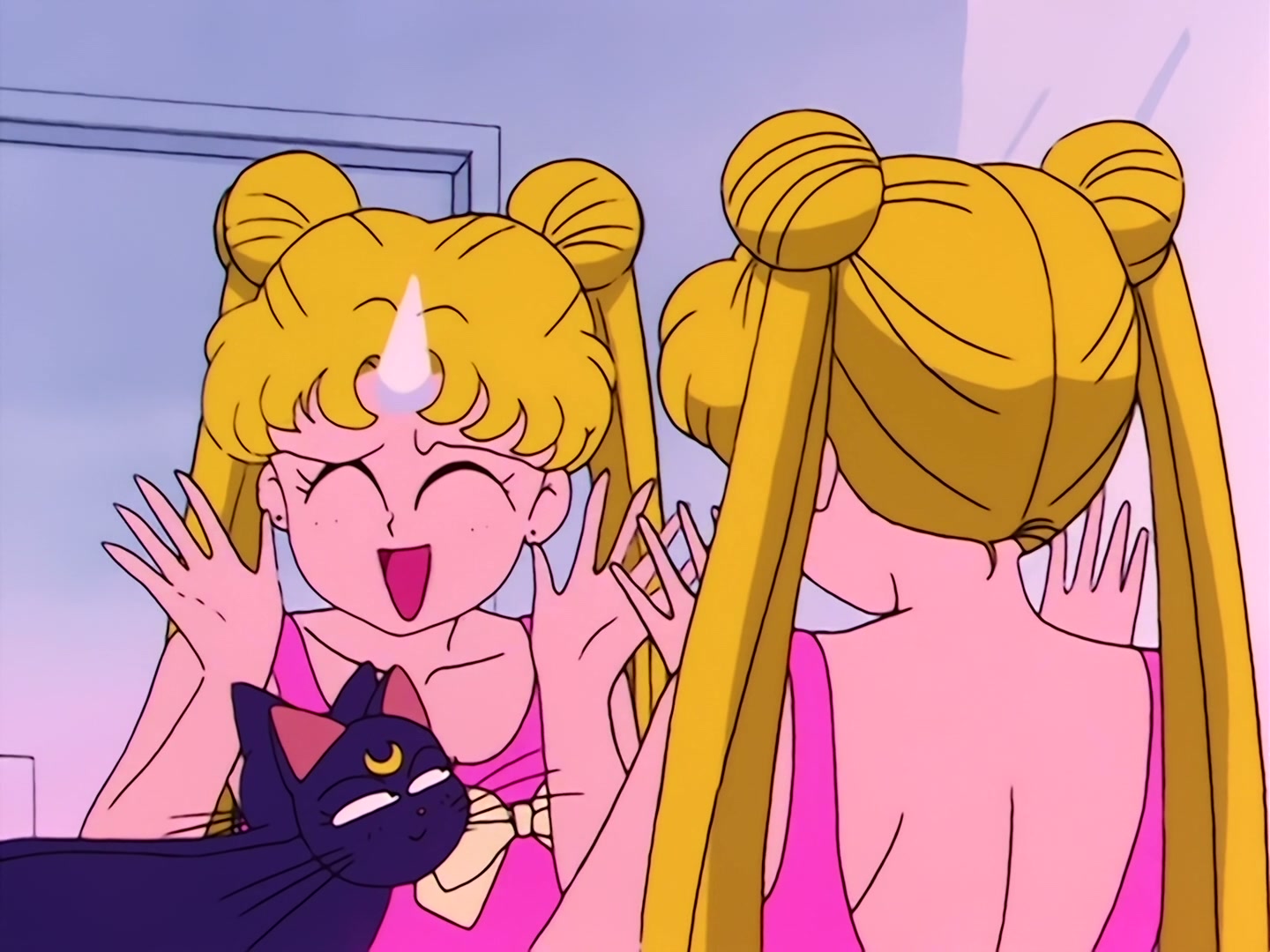 Sailor Moon Ep 17: Is Usagi a Model? The Focus of the Monster Camera @ 00:12:58
