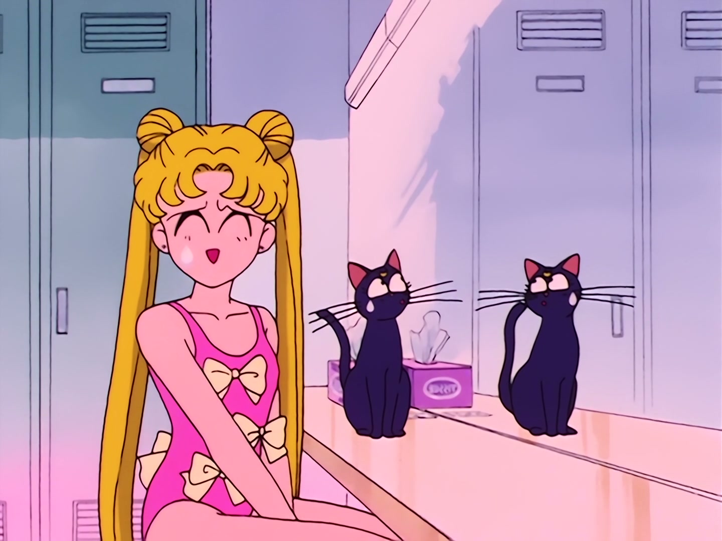 Sailor Moon Ep 17: Is Usagi a Model? The Focus of the Monster Camera @ 00:13:03
