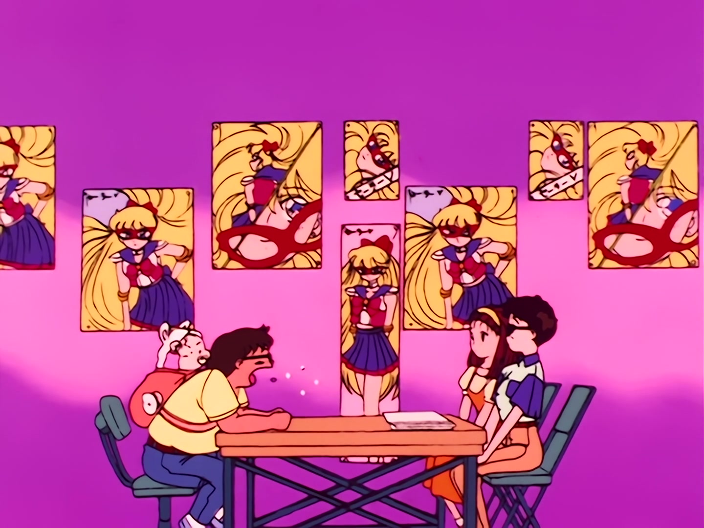 Sailor Moon Ep 21: Protect the Children's Dreams! Friendship Linked by Anime @ 00:03:44
