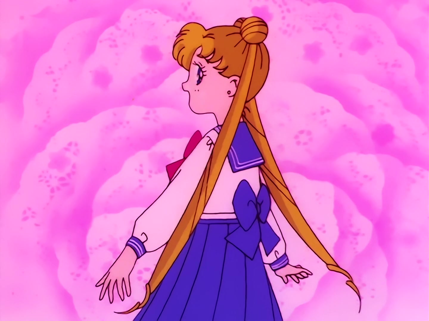 Sailor Moon Ep 22: Romance Under the Moon! Usagi's First Kiss @ 00:01:55