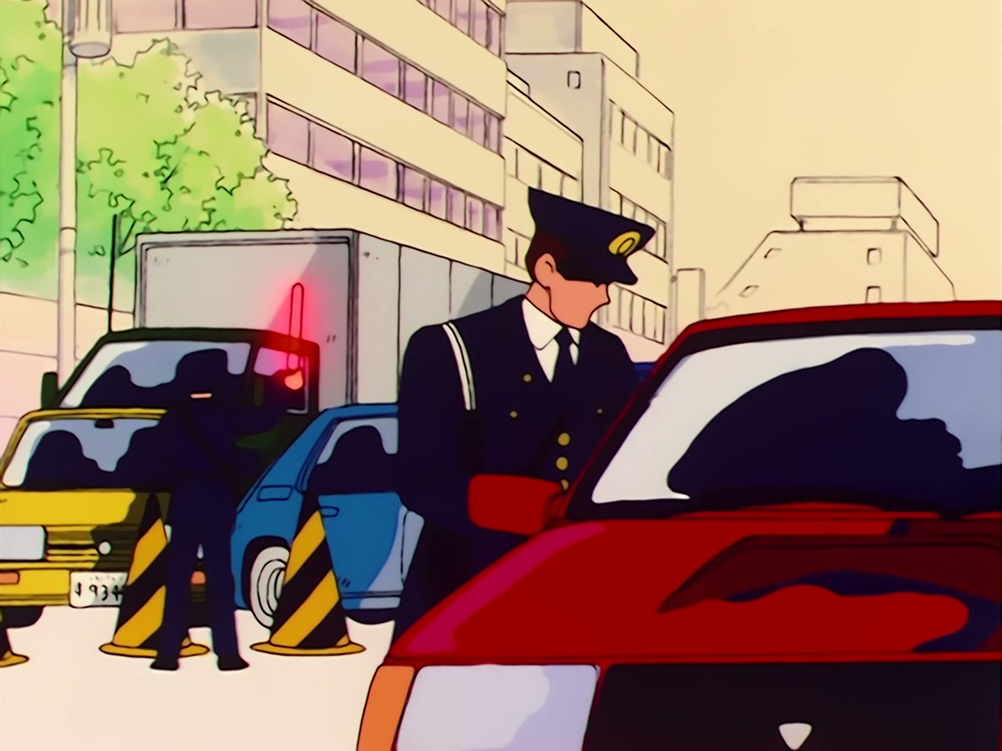 Sailor Moon Ep 22: Romance Under the Moon! Usagi's First Kiss @ 00:02:43