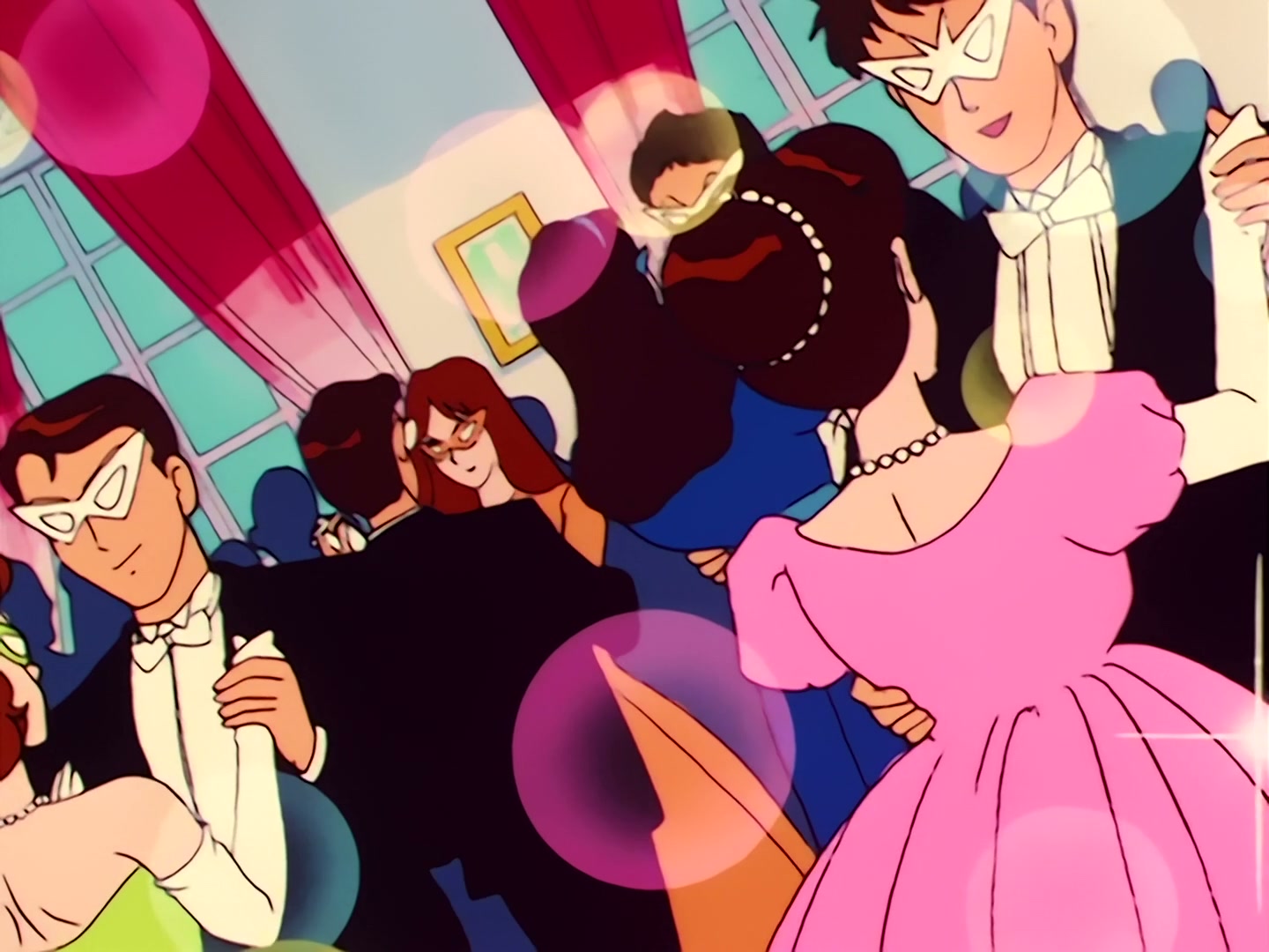 Sailor Moon Ep 22: Romance Under the Moon! Usagi's First Kiss @ 00:09:43