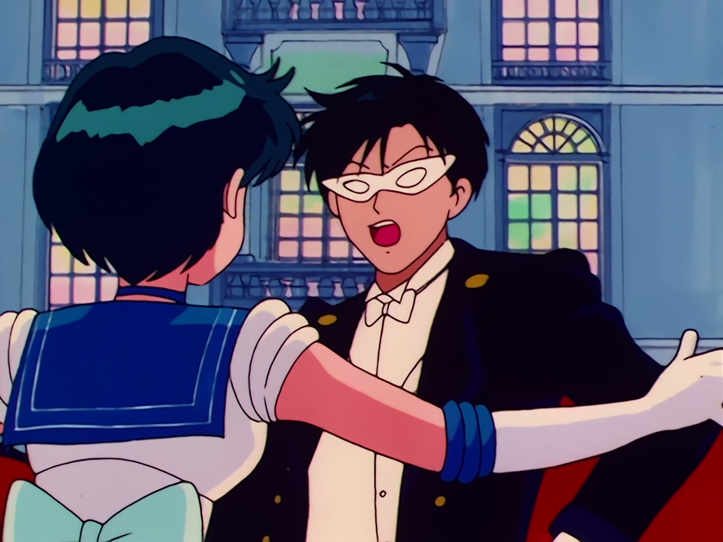 Sailor Moon Ep 22: Romance Under the Moon! Usagi's First Kiss @ 00:16:05