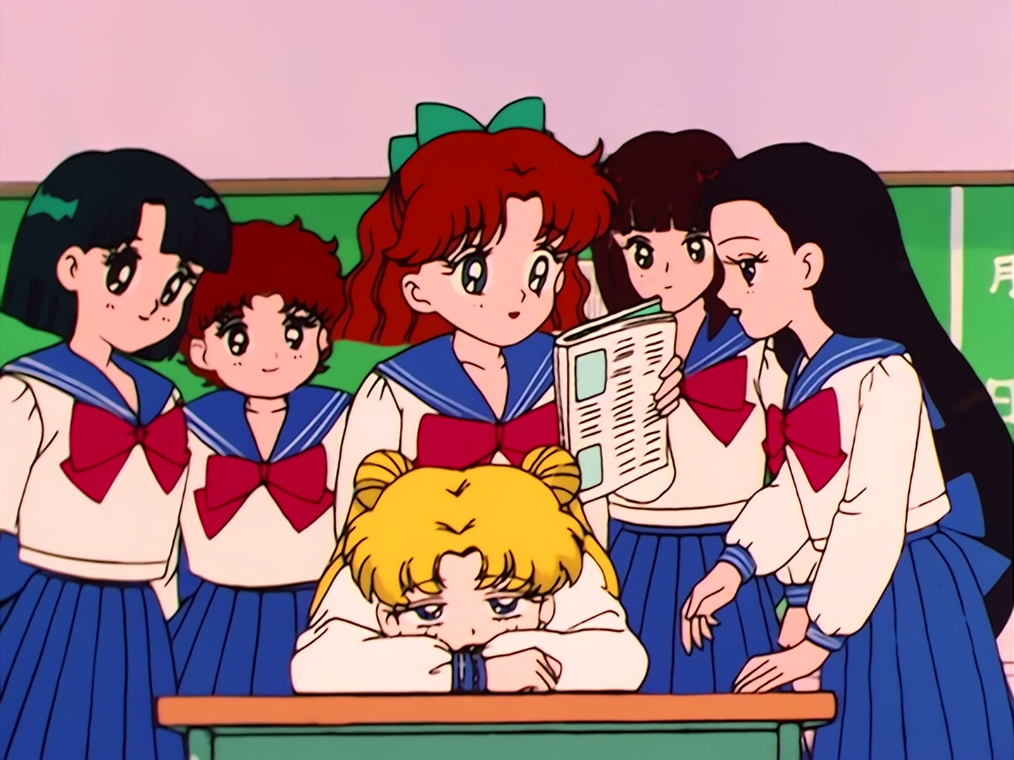 Sailor Moon Ep 36: Usagi is Confused! Is Tuxedo Mask Evil? @ 00:03:35