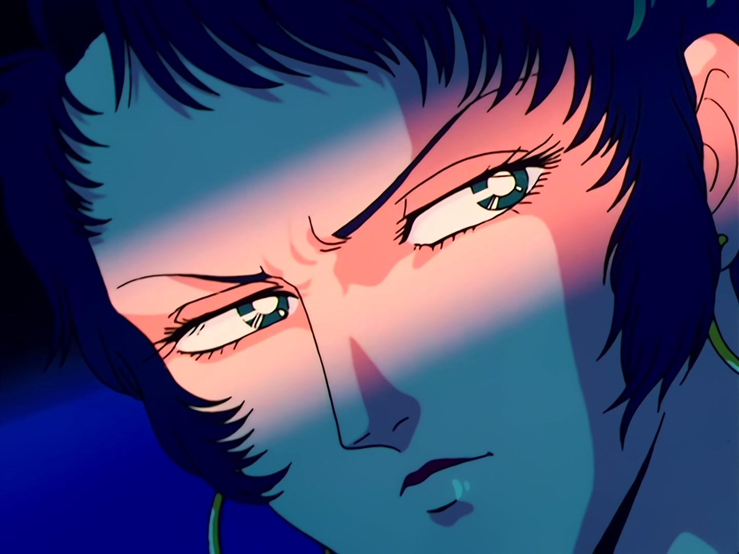 Sailor Moon Ep 36: Usagi is Confused! Is Tuxedo Mask Evil? @ 00:09:35