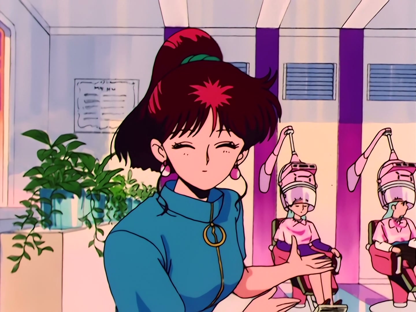 Sailor Moon Ep 36: Usagi is Confused! Is Tuxedo Mask Evil? @ 00:09:48