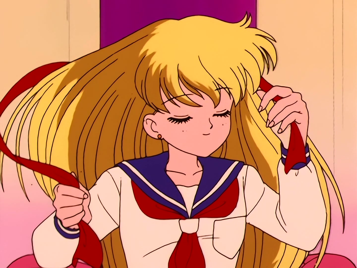 Sailor Moon Ep 36: Usagi is Confused! Is Tuxedo Mask Evil? @ 00:10:05
