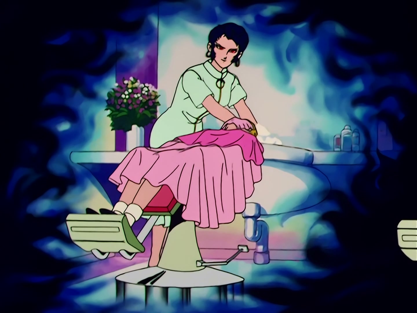 Sailor Moon Ep 36: Usagi is Confused! Is Tuxedo Mask Evil? @ 00:10:57
