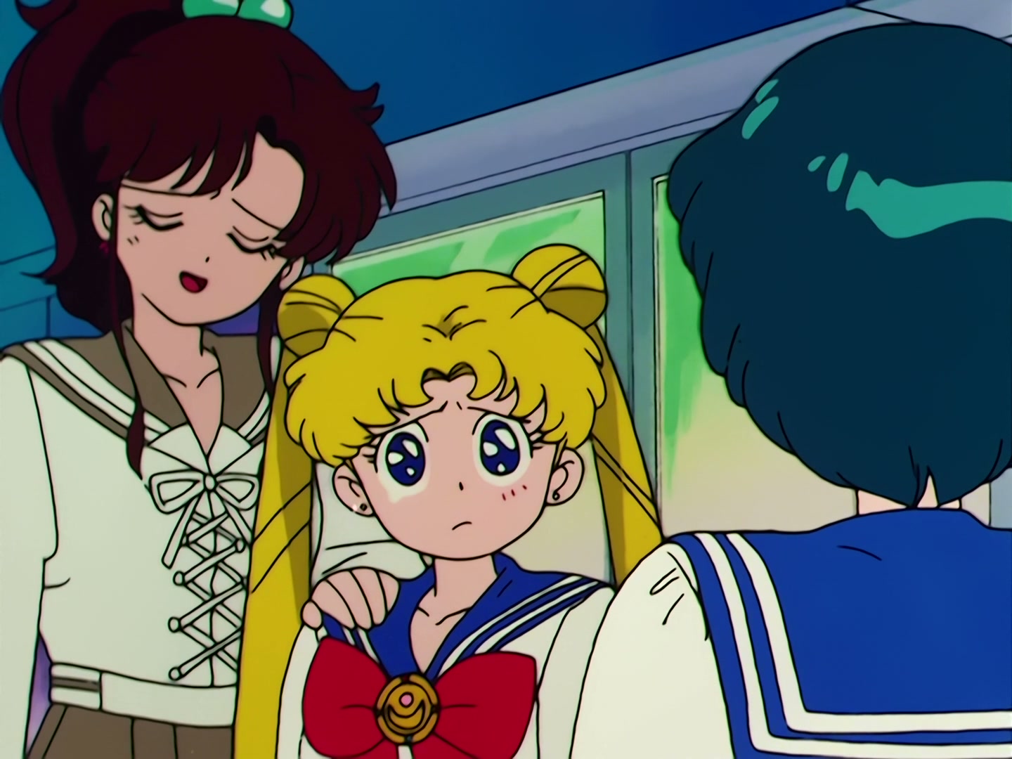 Sailor Moon Ep 49: For Whom is the White Rose? The Moonlight Knight Appears @ 00:02:43