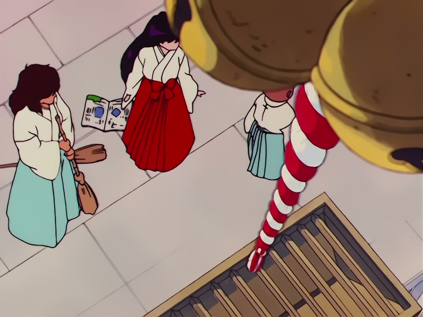 Sailor Moon Ep 63: Women Must Be Strong and Beautiful! Rei's New Special Move @ 00:02:39