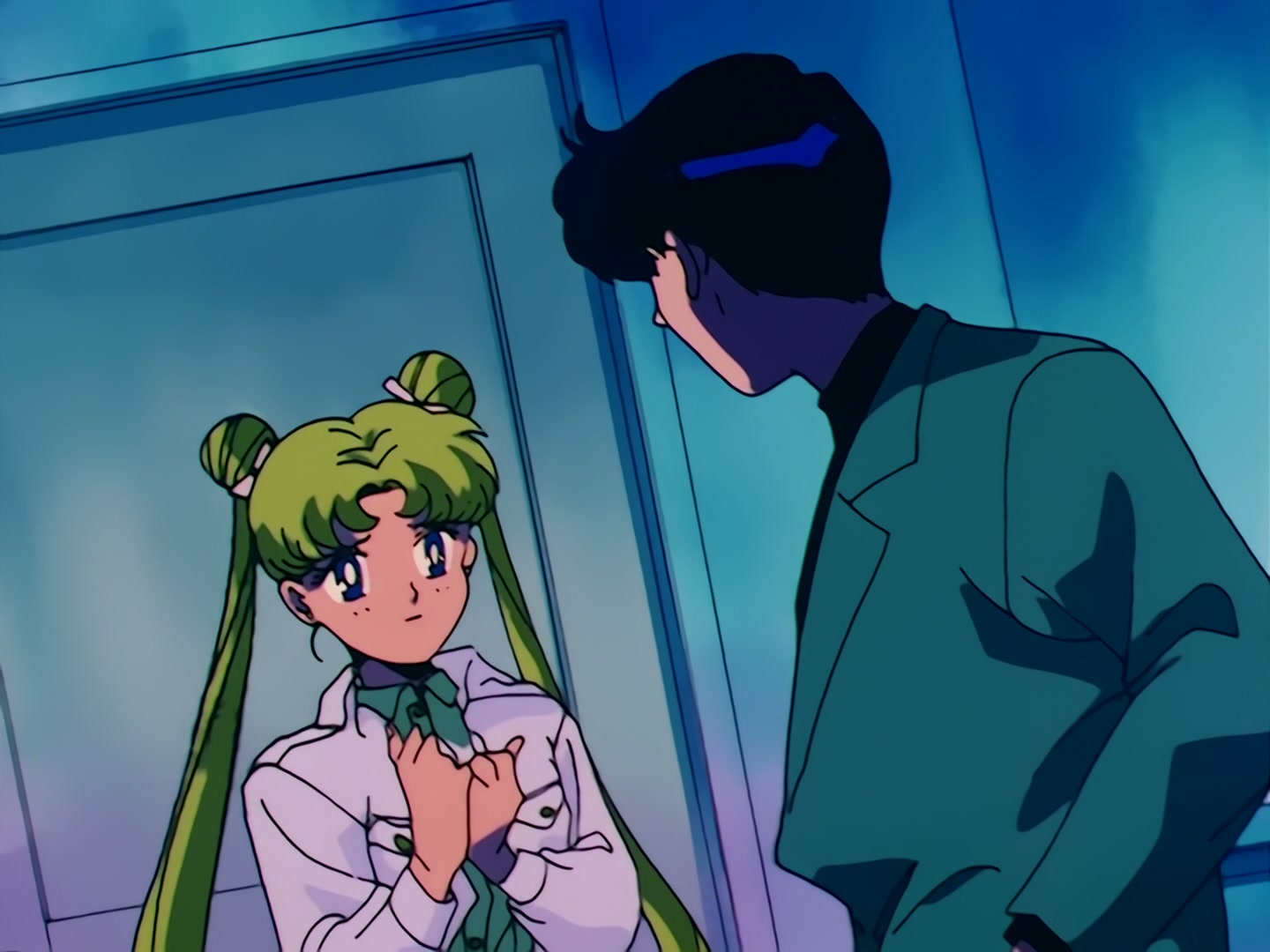 Sailor Moon Ep 77: Shared Feelings! Usagi and Mamoru in Love Once Again @ 00:12:50