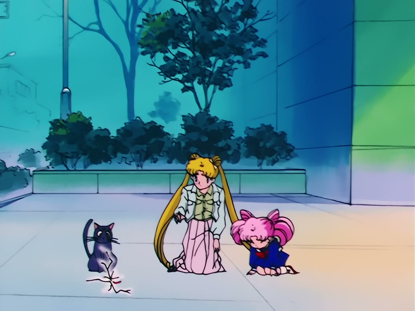 Sailor Moon Ep 77: Shared Feelings! Usagi and Mamoru in Love Once Again @ 00:14:21