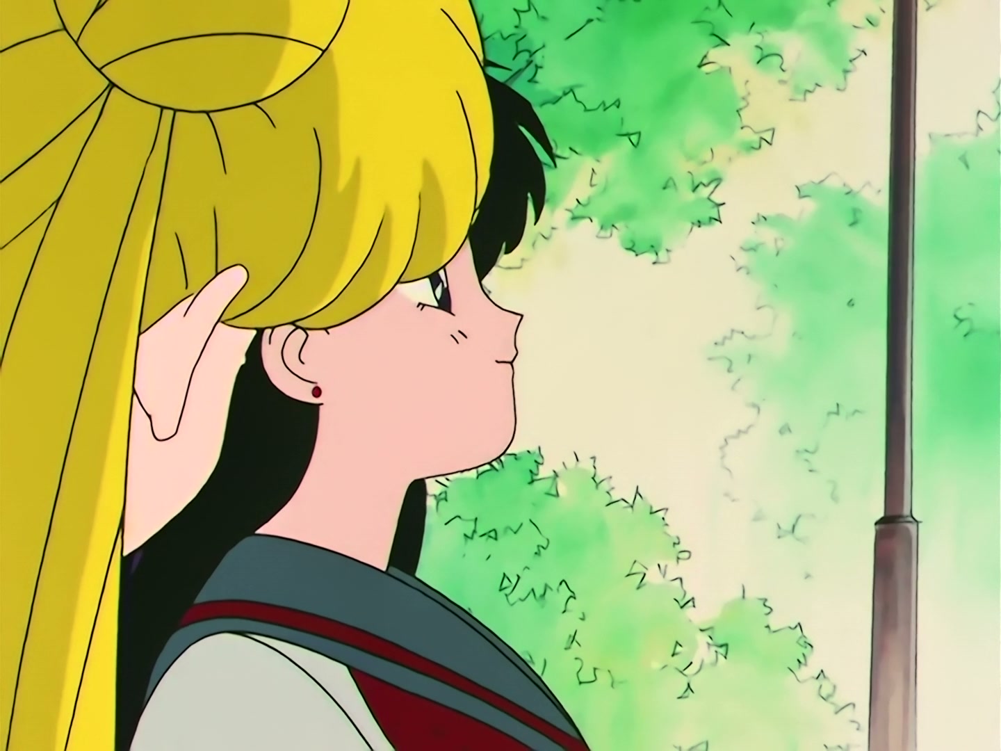Sailor Moon Ep 90: Premonition of World's End? The Appearance of Mysterious New Guardians @ 00:07:42