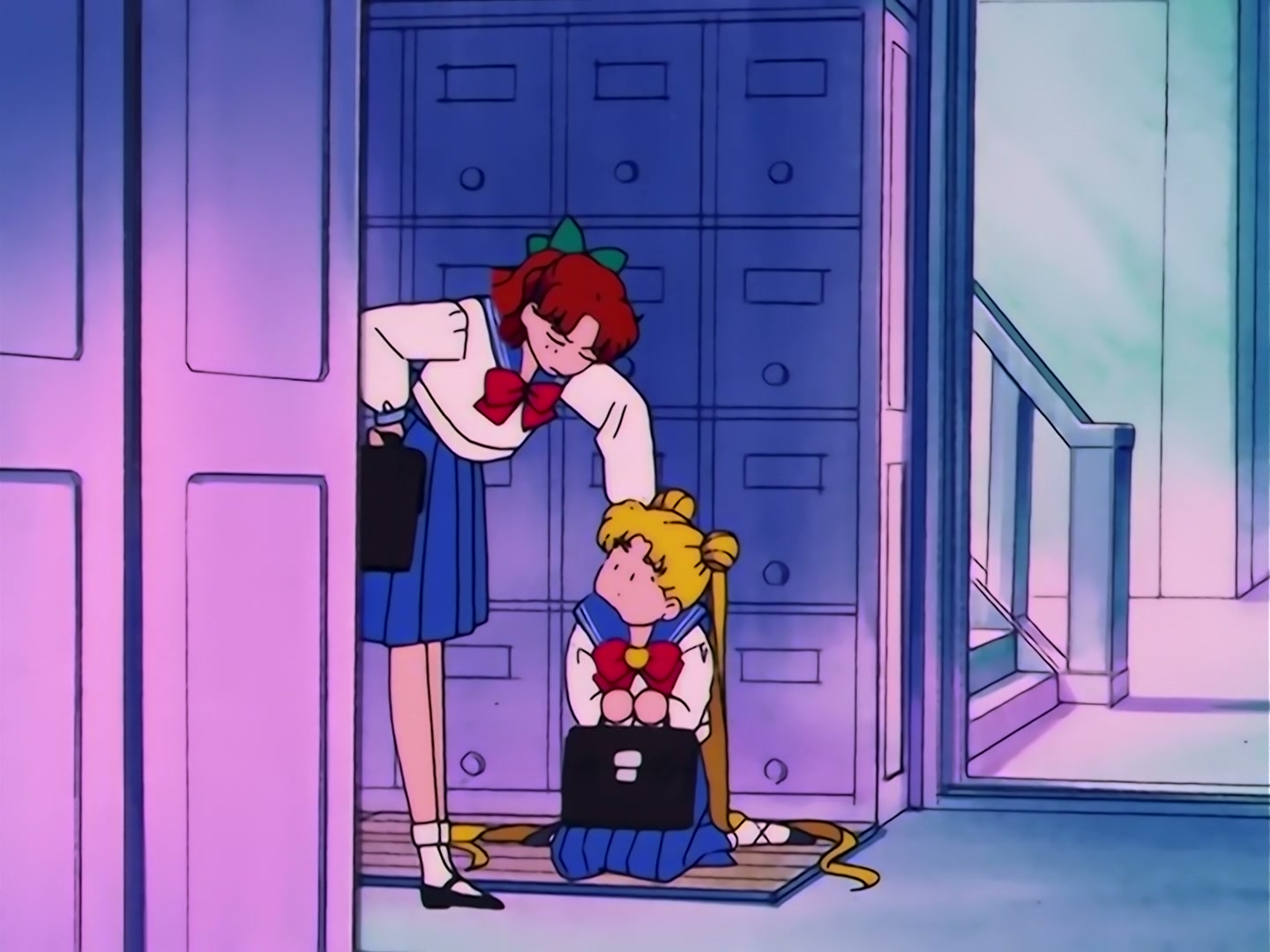 Sailor Moon Ep 97: The Labyrinth of Water! Ami Targeted @ 00:03:05