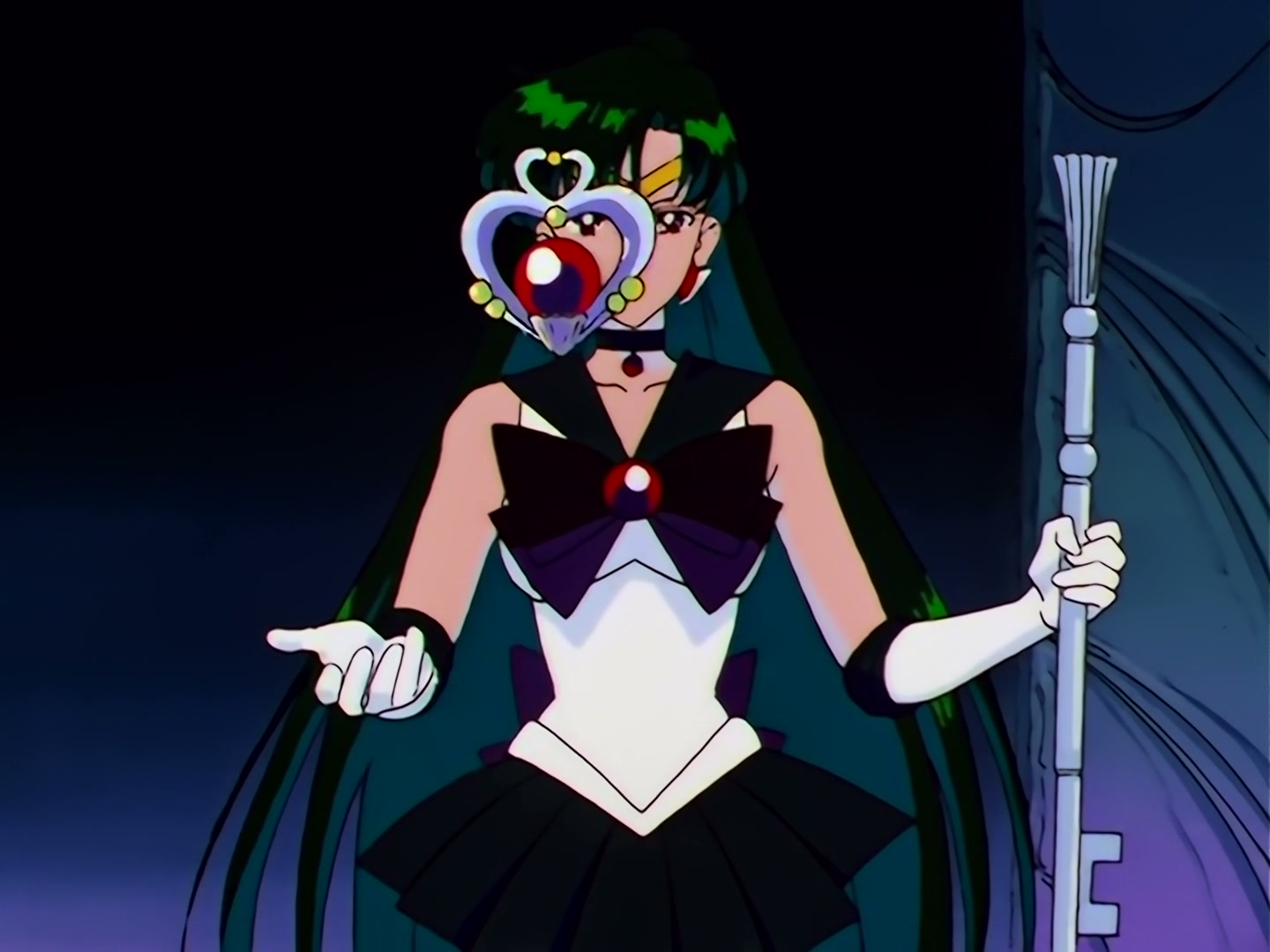 Sailor Moon Ep 111: The Holy Grail's Mystical Power! Moon's Double Transformation @ 00:13:24