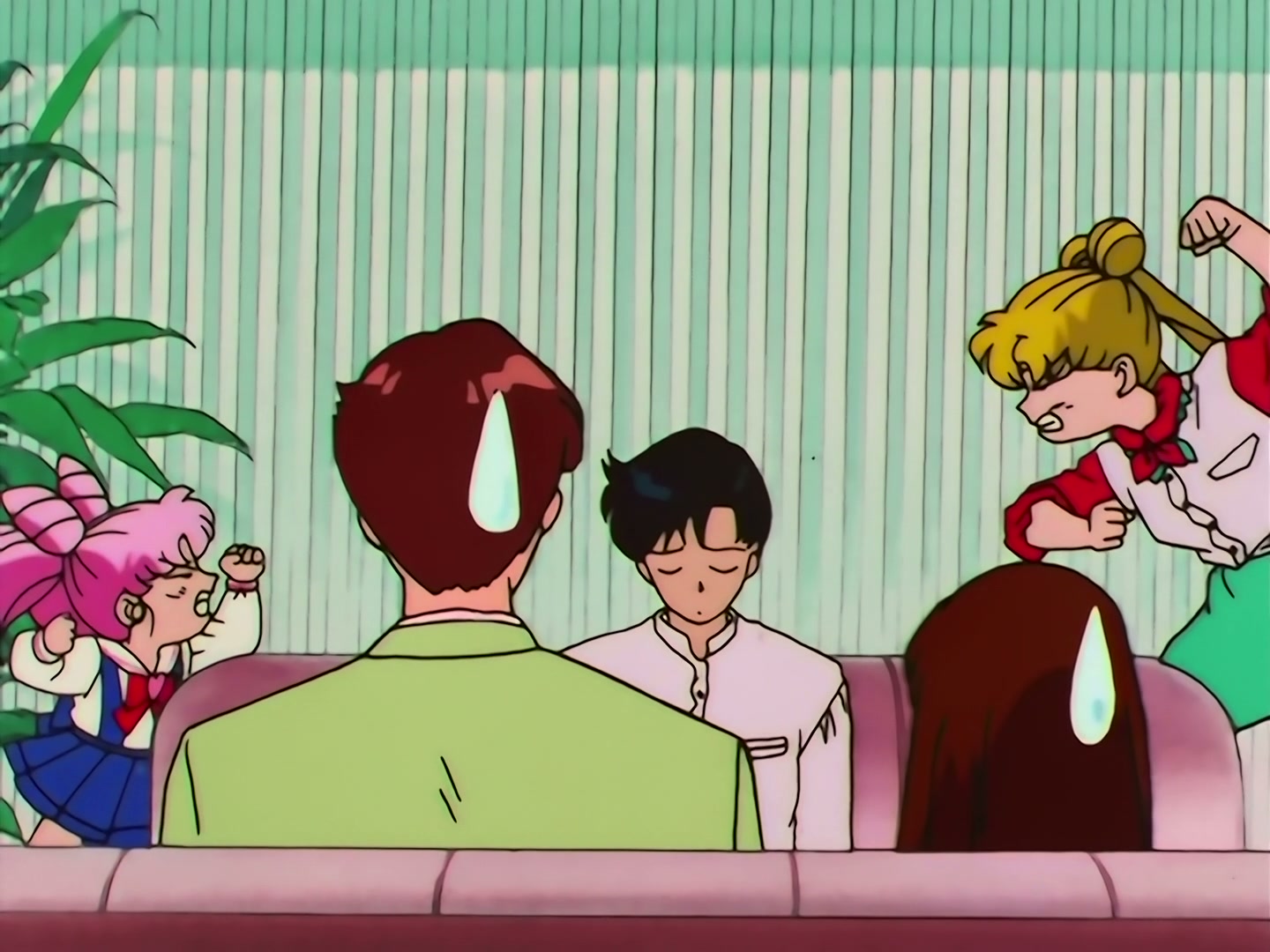 Sailor Moon Ep 132: The Perfect Couple: Usagi and Mamoru's Love @ 00:05:03