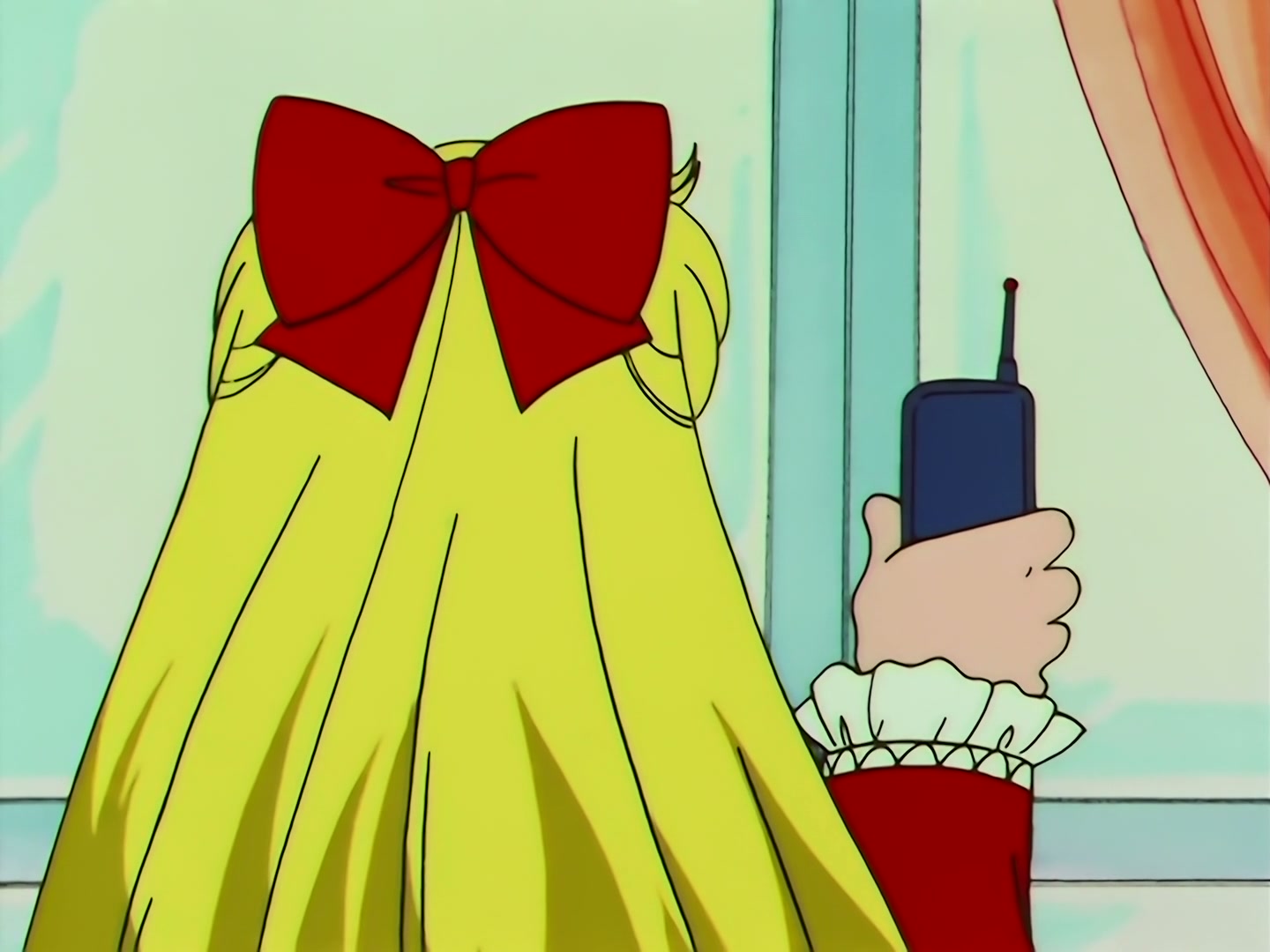 Sailor Moon Ep 133: Artemis is Cheating? Enter the Mysterious Kitten @ 00:09:37