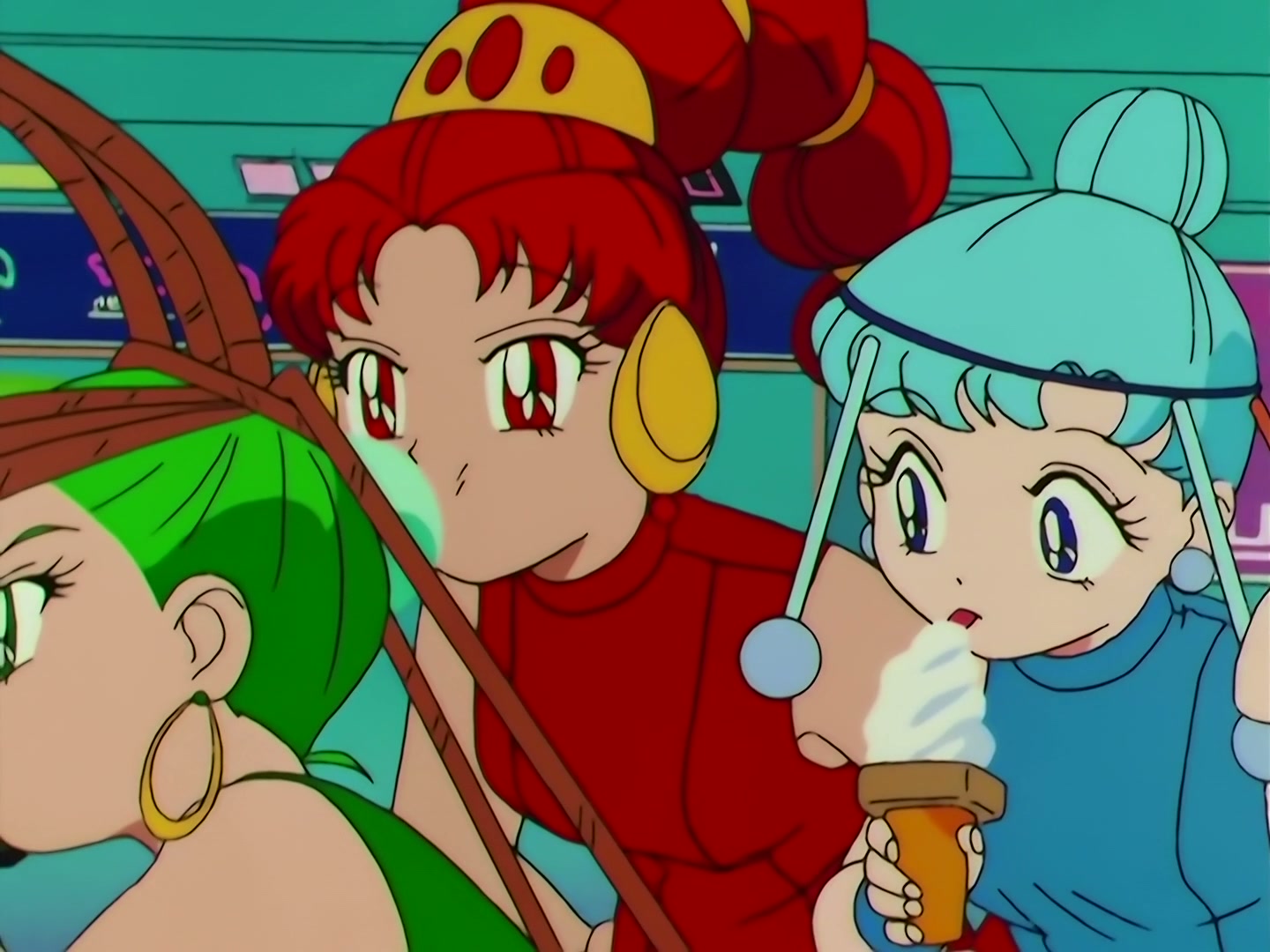 Sailor Moon Ep 150: The Amazoness: Nightmare from Behind the Mirrors @ 00:04:29