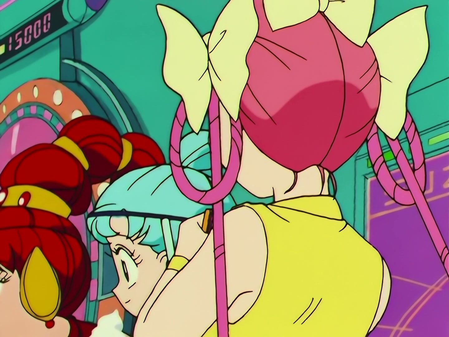 Sailor Moon Ep 150: The Amazoness: Nightmare from Behind the Mirrors @ 00:04:51