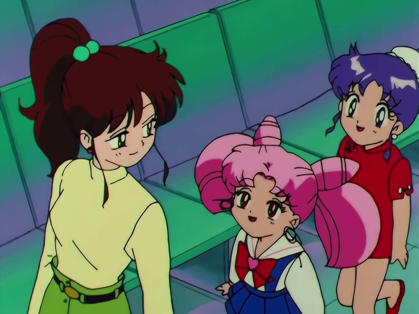 Sailor Moon Ep 150: The Amazoness: Nightmare from Behind the Mirrors @ 00:12:16