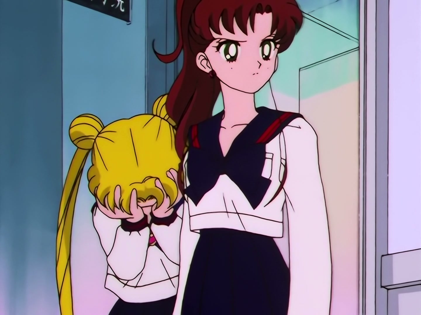 Sailor Moon Ep 169: The Cursed Mirror! Mamoru Caught in a Nightmare @ 00:04:55