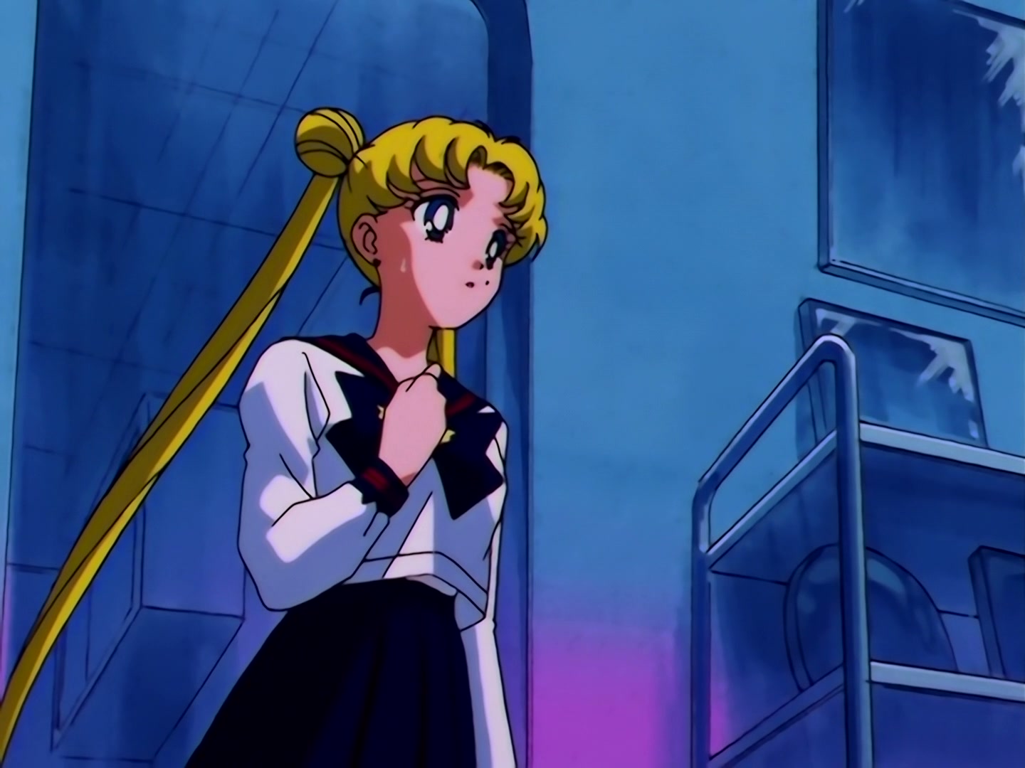 Sailor Moon Ep 169: The Cursed Mirror! Mamoru Caught in a Nightmare @ 00:08:08