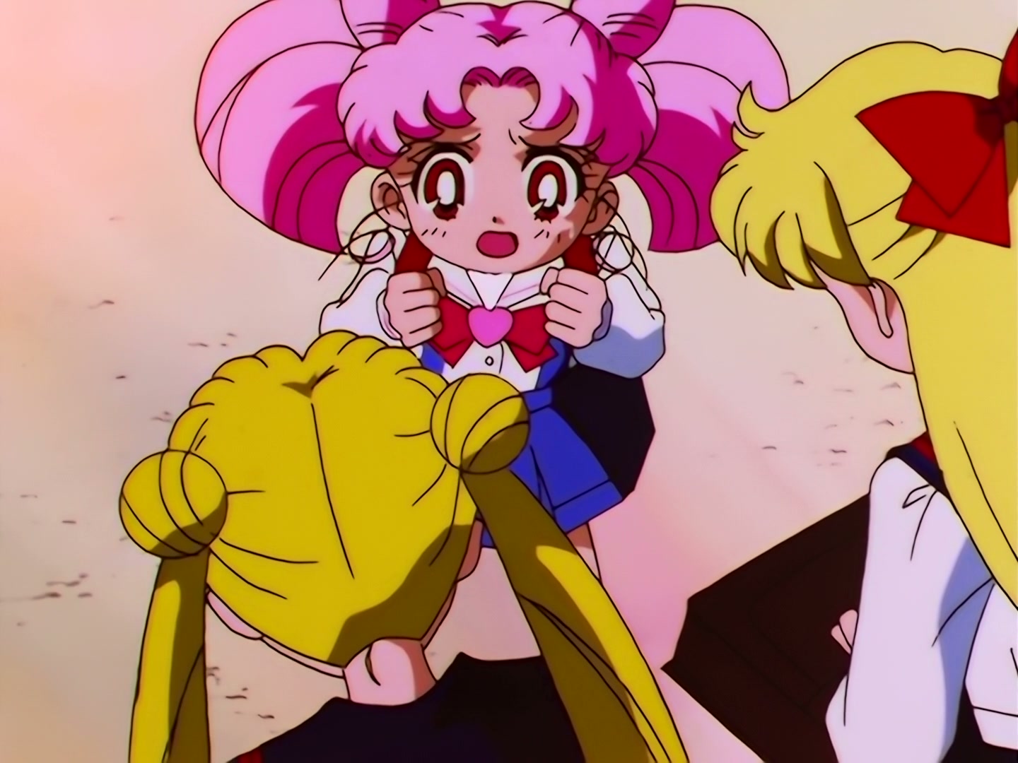 Sailor Moon Ep 169: The Cursed Mirror! Mamoru Caught in a Nightmare @ 00:10:54