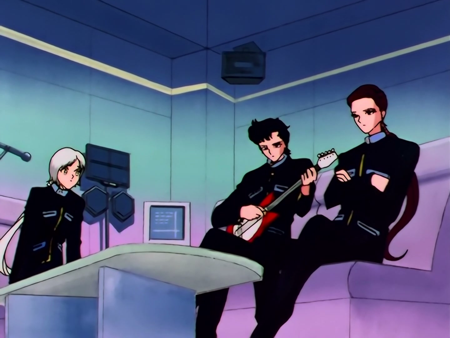 Sailor Moon Ep 188: Invitation to Terror: Usagi's Night Flight @ 00:02:42