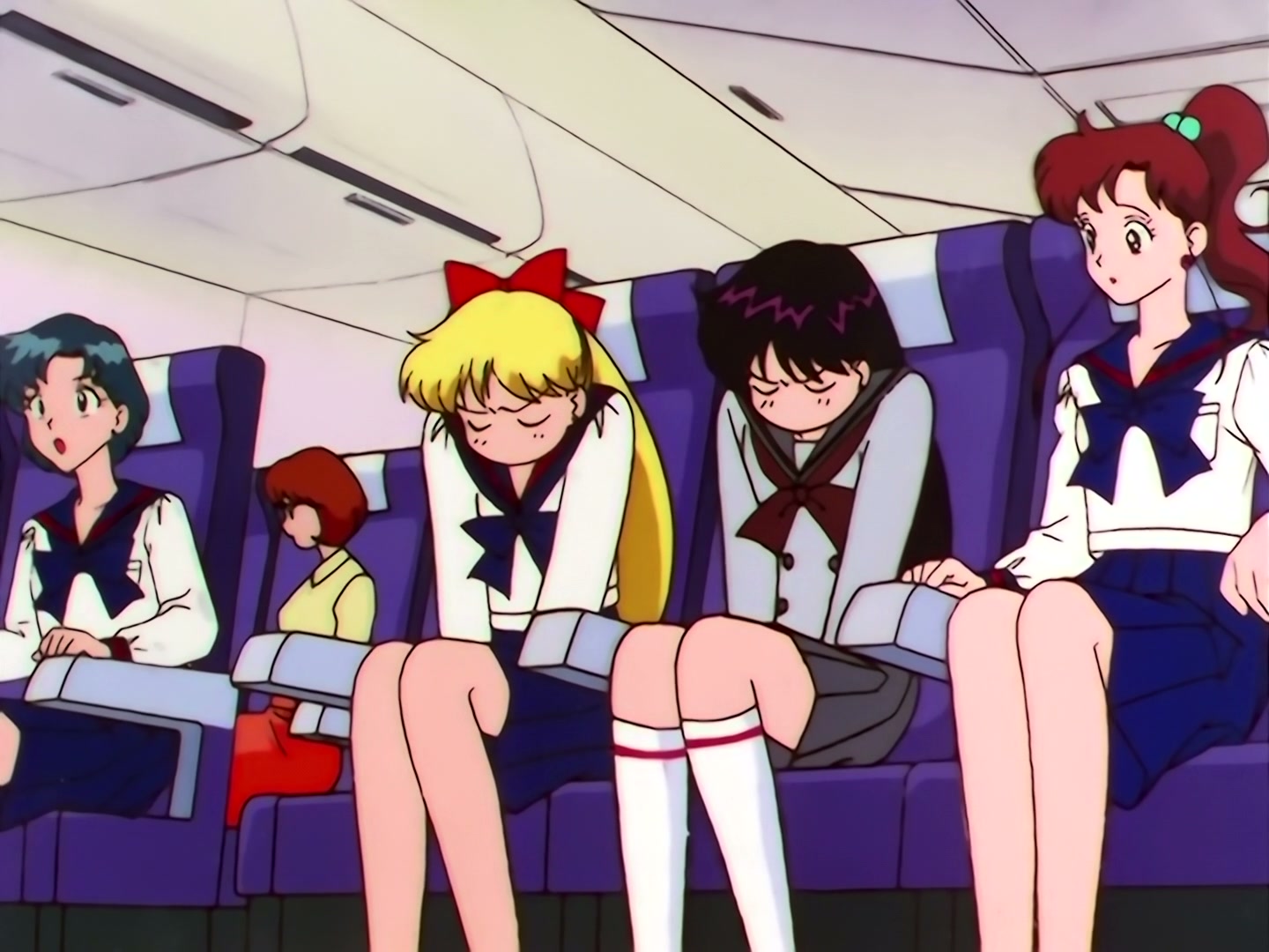Sailor Moon Ep 188: Invitation to Terror: Usagi's Night Flight @ 00:09:20