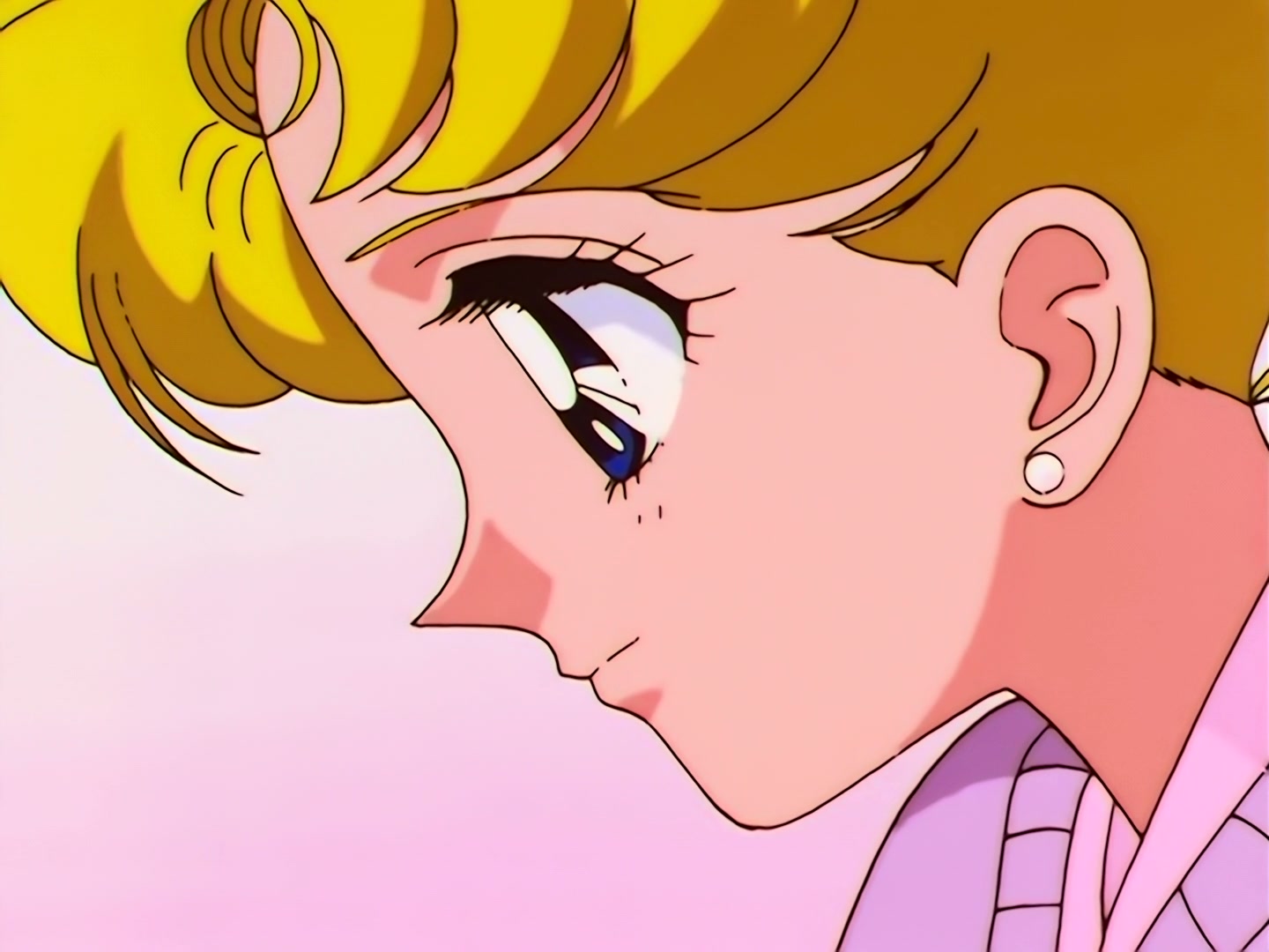 Sailor Moon Ep 193: The Stolen Silver Crystal: Princess Kakyu Appears @ 00:07:42