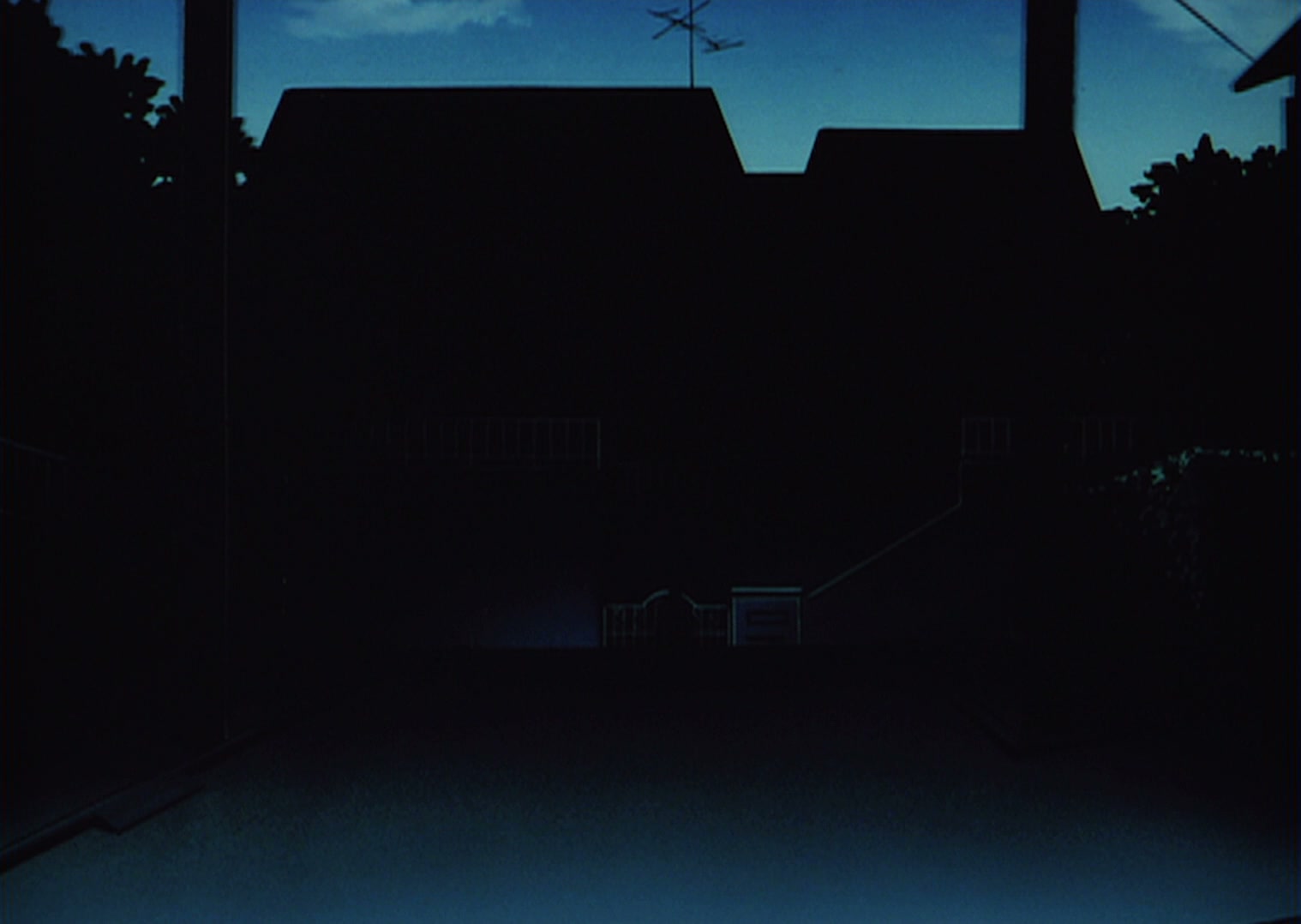 Serial Experiments Lain Ep 3: Psyche @ 00:04:24