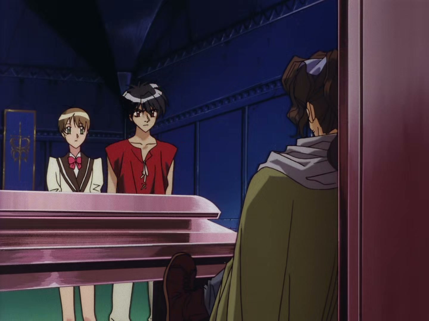 The Vision of Escaflowne Ep 19: Operation Golden Rule of Love @ 00:05:14
