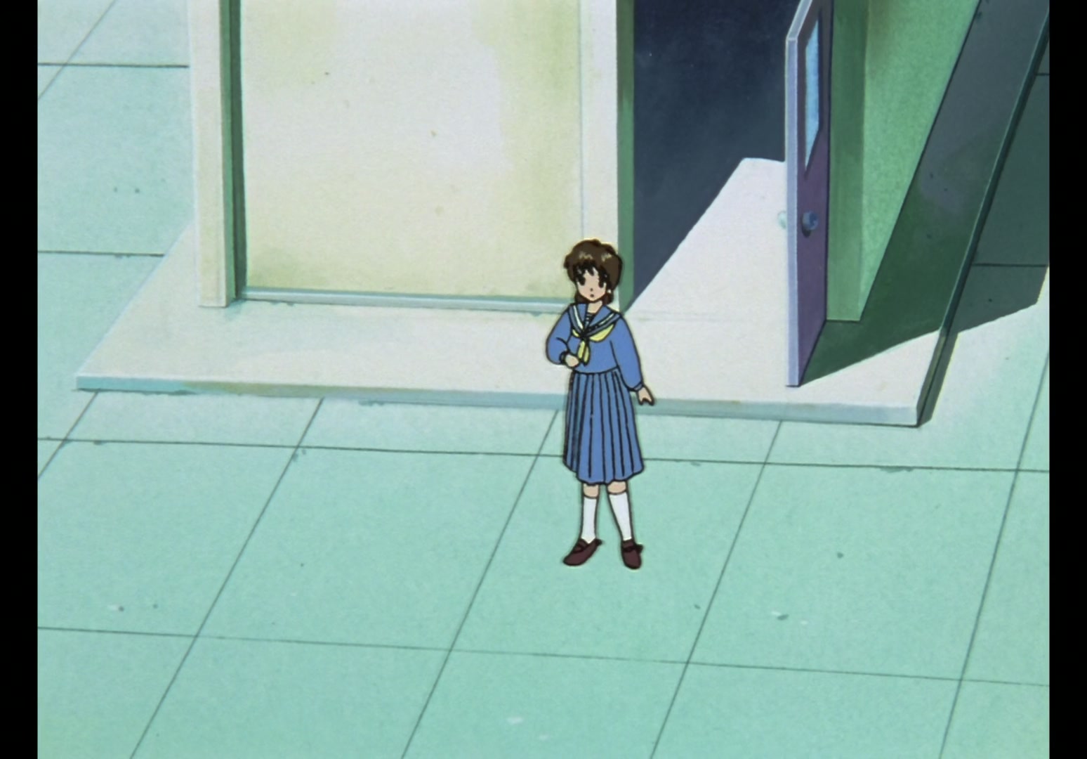 Yu Yu Hakusho Ep 8: The Three Eyes of Hiei @ 00:04:06