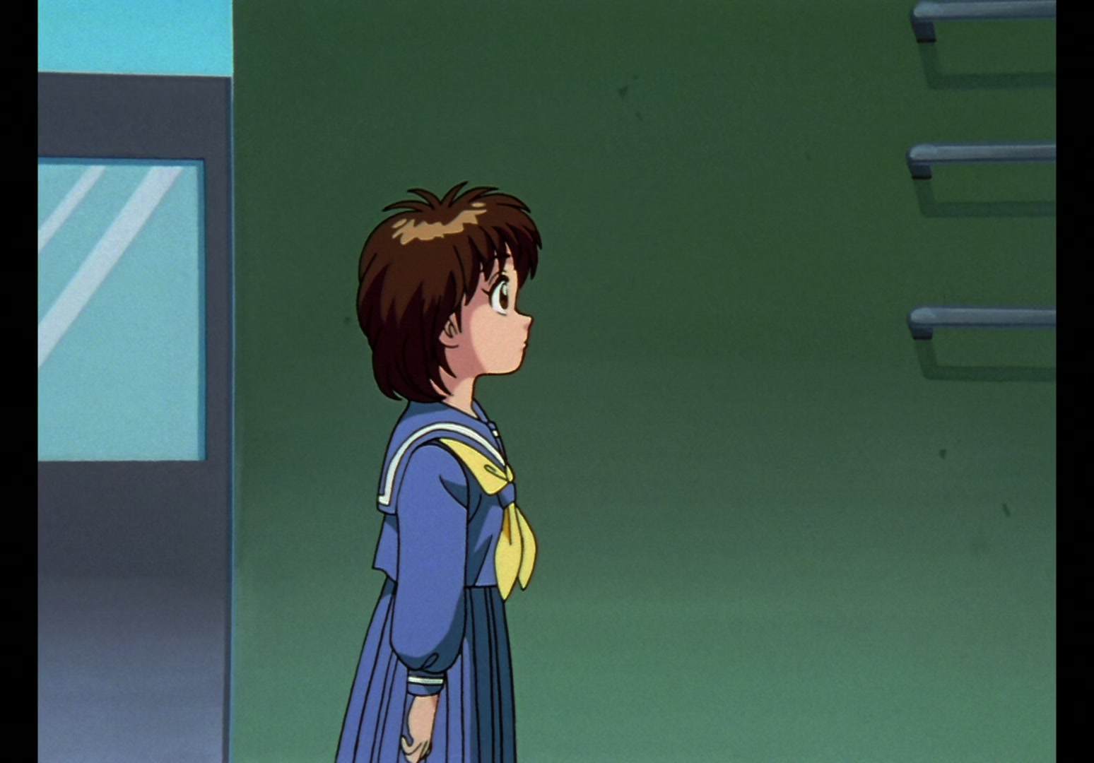 Yu Yu Hakusho Ep 8: The Three Eyes of Hiei @ 00:04:28