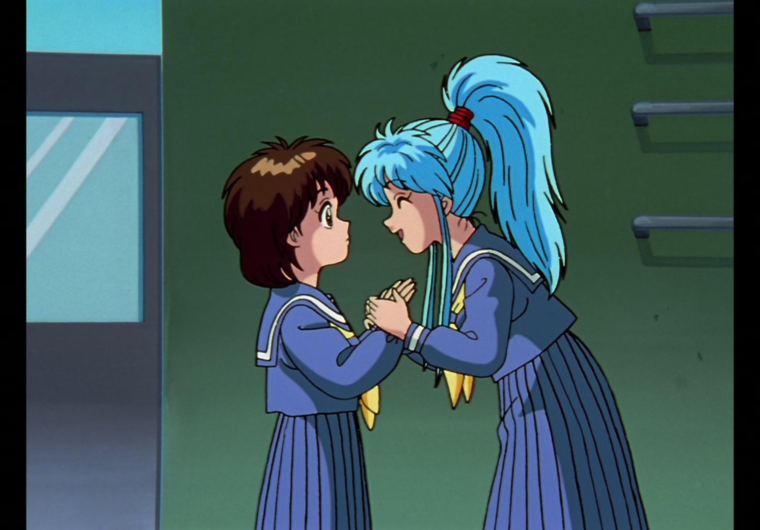 Yu Yu Hakusho Ep 8: The Three Eyes of Hiei @ 00:04:32